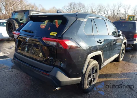 2021 Toyota Rav4 Xle from USA, damaged, VIN 2T3W1RFV3MC088429